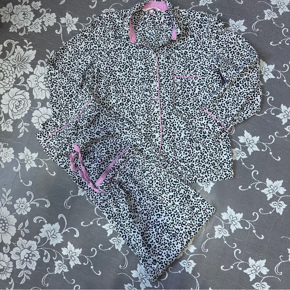 Victoria’s Secret Leopard Print Pyjamas Sz XS